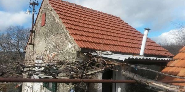 Una pequeña casa llena de amor misericordioso