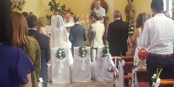 Sretno i blagoslovljeno Vaše vjenčanje!