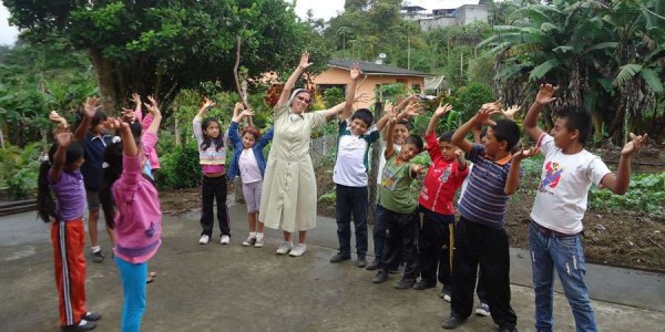 Čestitka od djece iz Palo Quemada