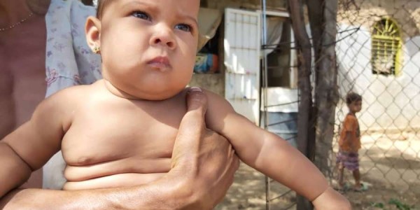 Sretna beba Antonella